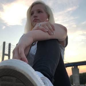 Meet your Posher, Shauni